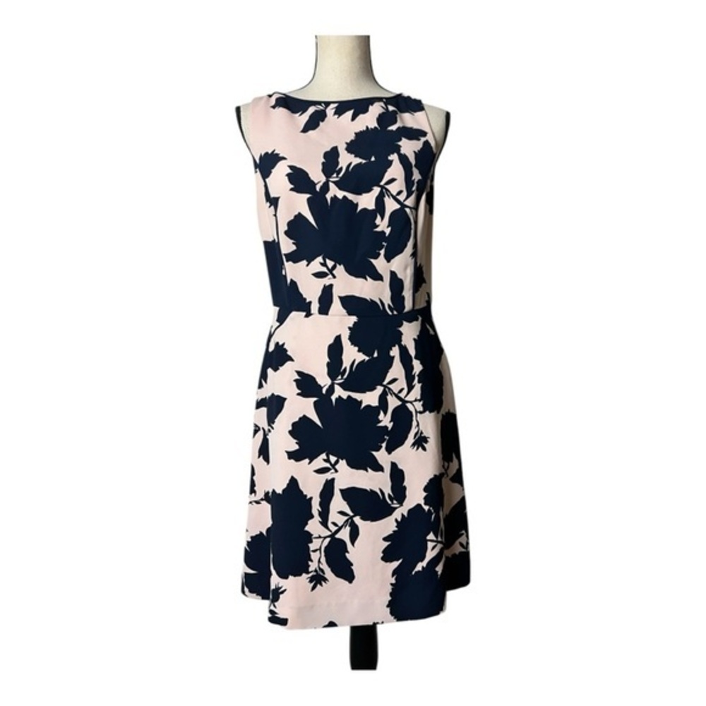 The Limited Blue and Pink Sheath Dress Sleeveless Crew Neck Mini Size 6
